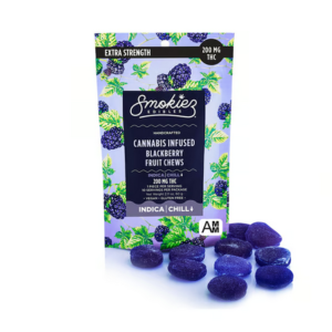 smokiez edibles blackberry indica fruit chews 200mg.png