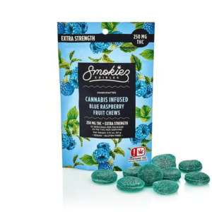 smokiez blue raspberry indica fruit chews 250mg.png